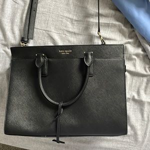 Selling this big black Kate Spades Purse